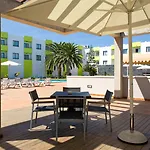 Hotel Livvo