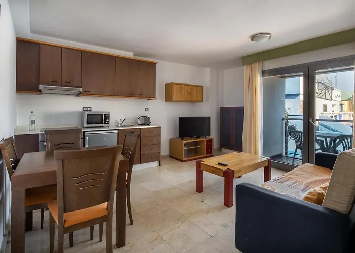 Отель Livvo Коральео