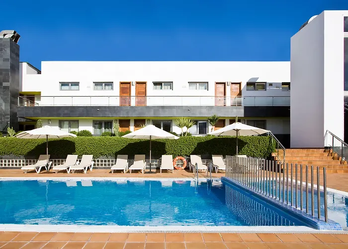 Livvo Отель Коральео