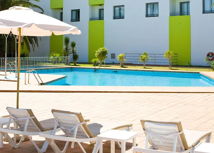 Livvo Отель Коральео