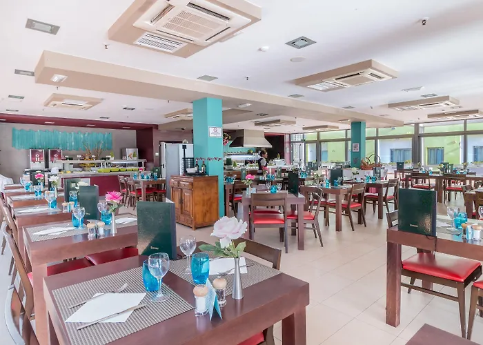 Livvo Отель Коральео