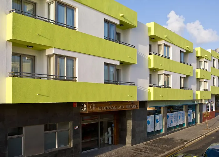 Livvo Коральео