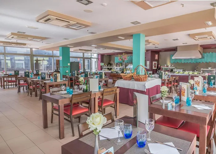 Livvo Отель Коральео